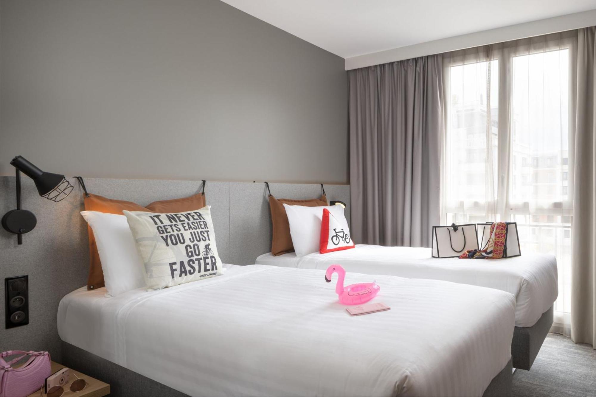 Moxy Paris קלמאר מראה חיצוני תמונה