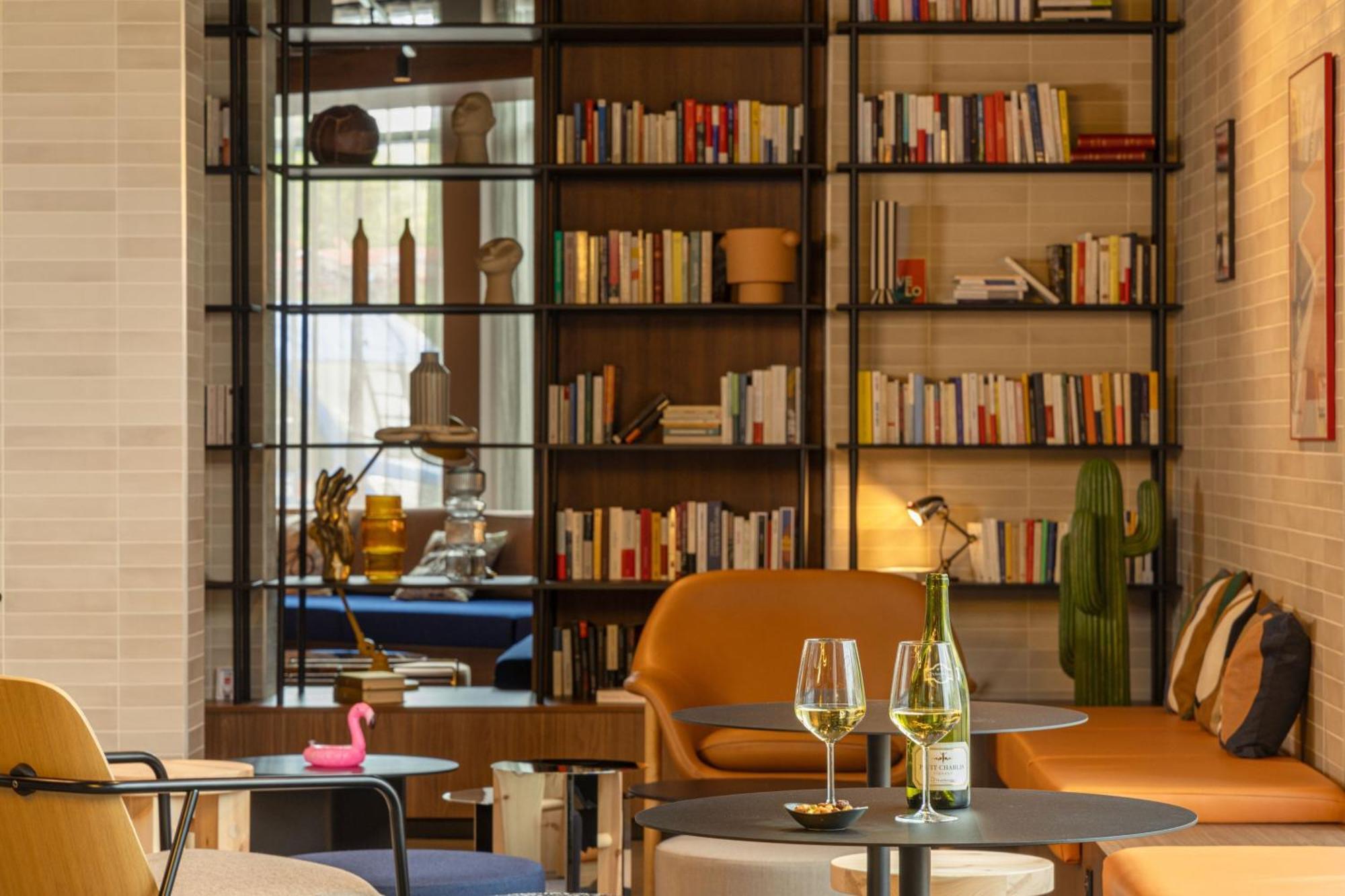 Moxy Paris קלמאר מראה חיצוני תמונה
