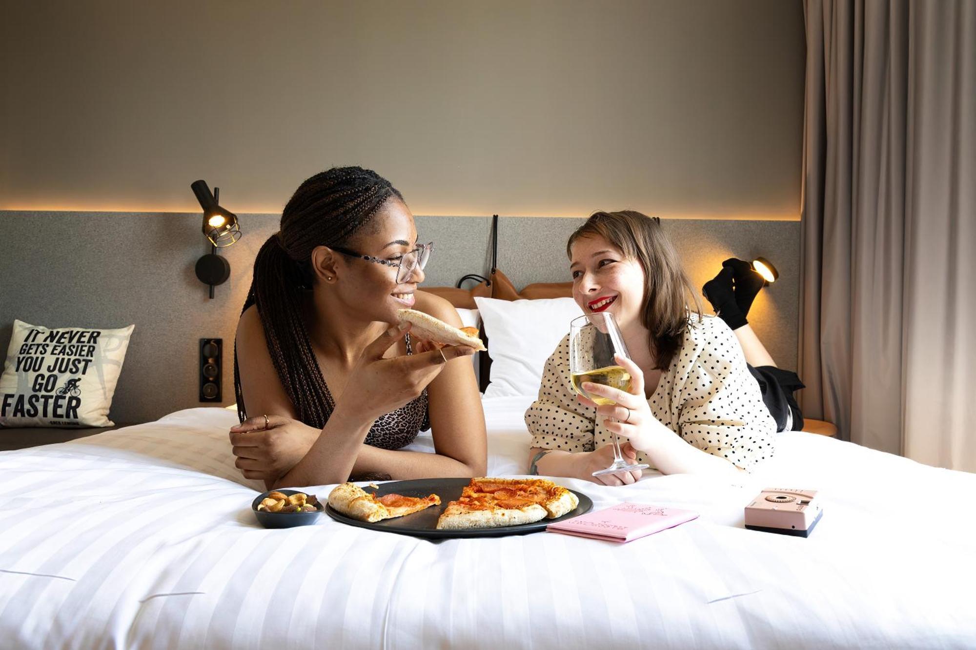 Moxy Paris קלמאר מראה חיצוני תמונה