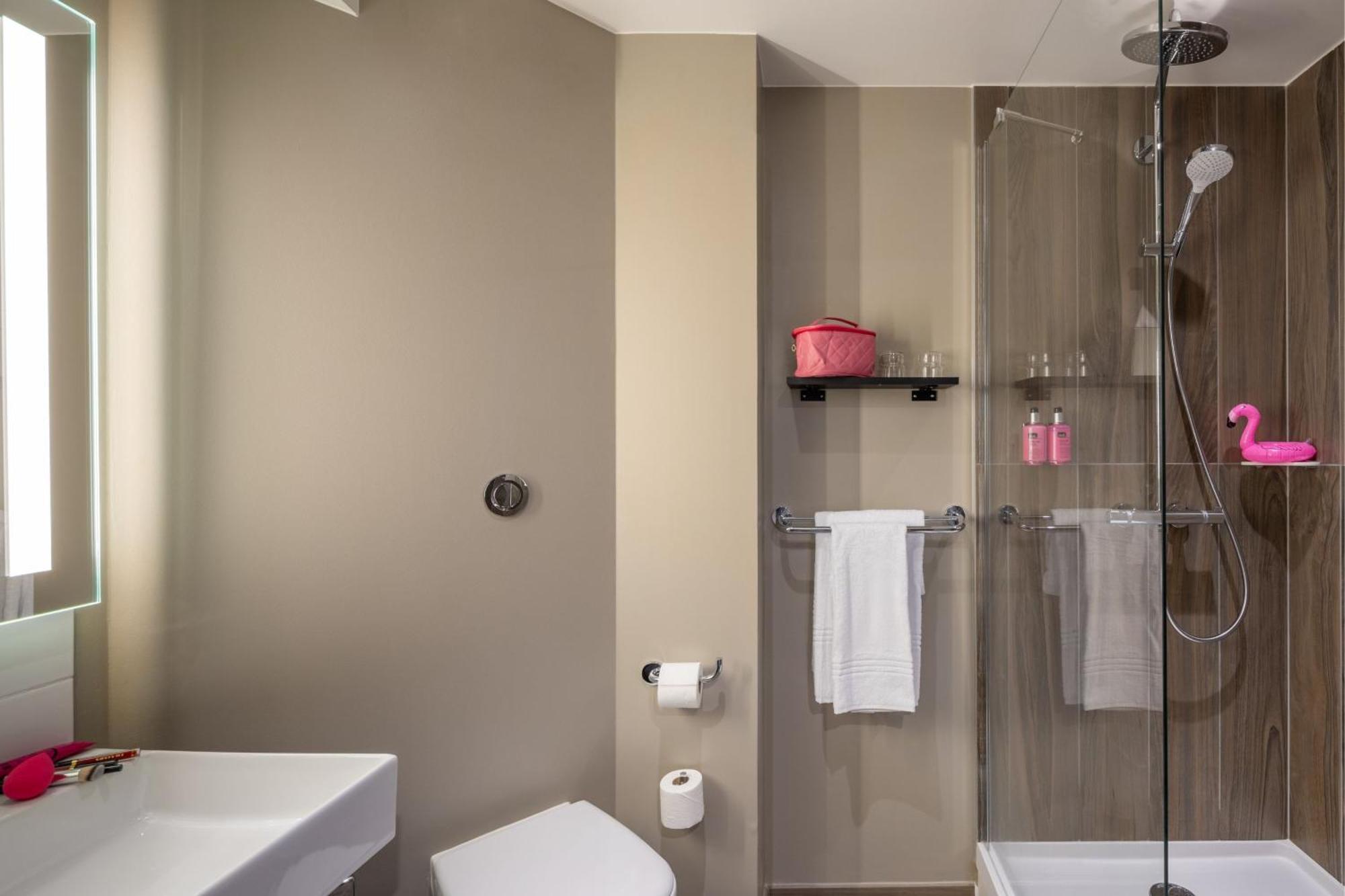 Moxy Paris קלמאר מראה חיצוני תמונה